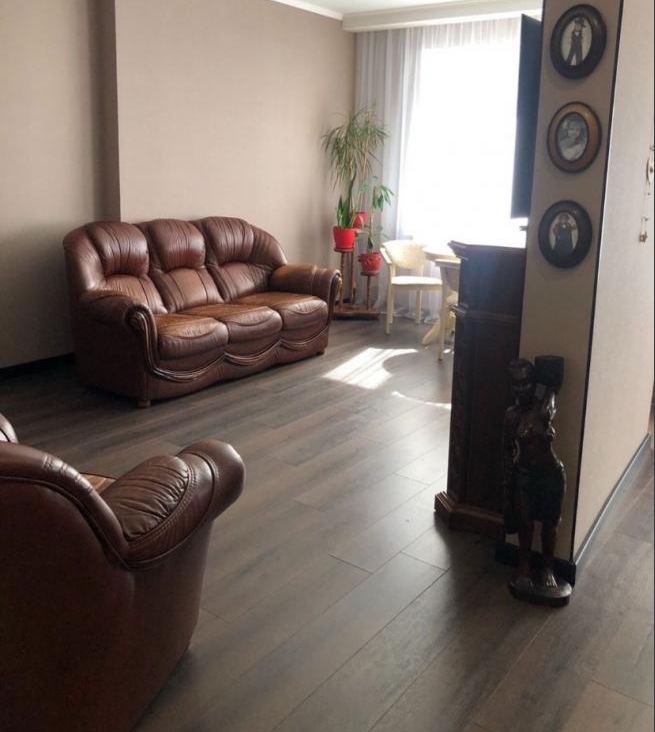продажа двухкомнатной квартиры номер A-173974 в Приморском районе, фото номер 10